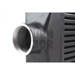 Mishimoto Universal Intercooler J-Line Black