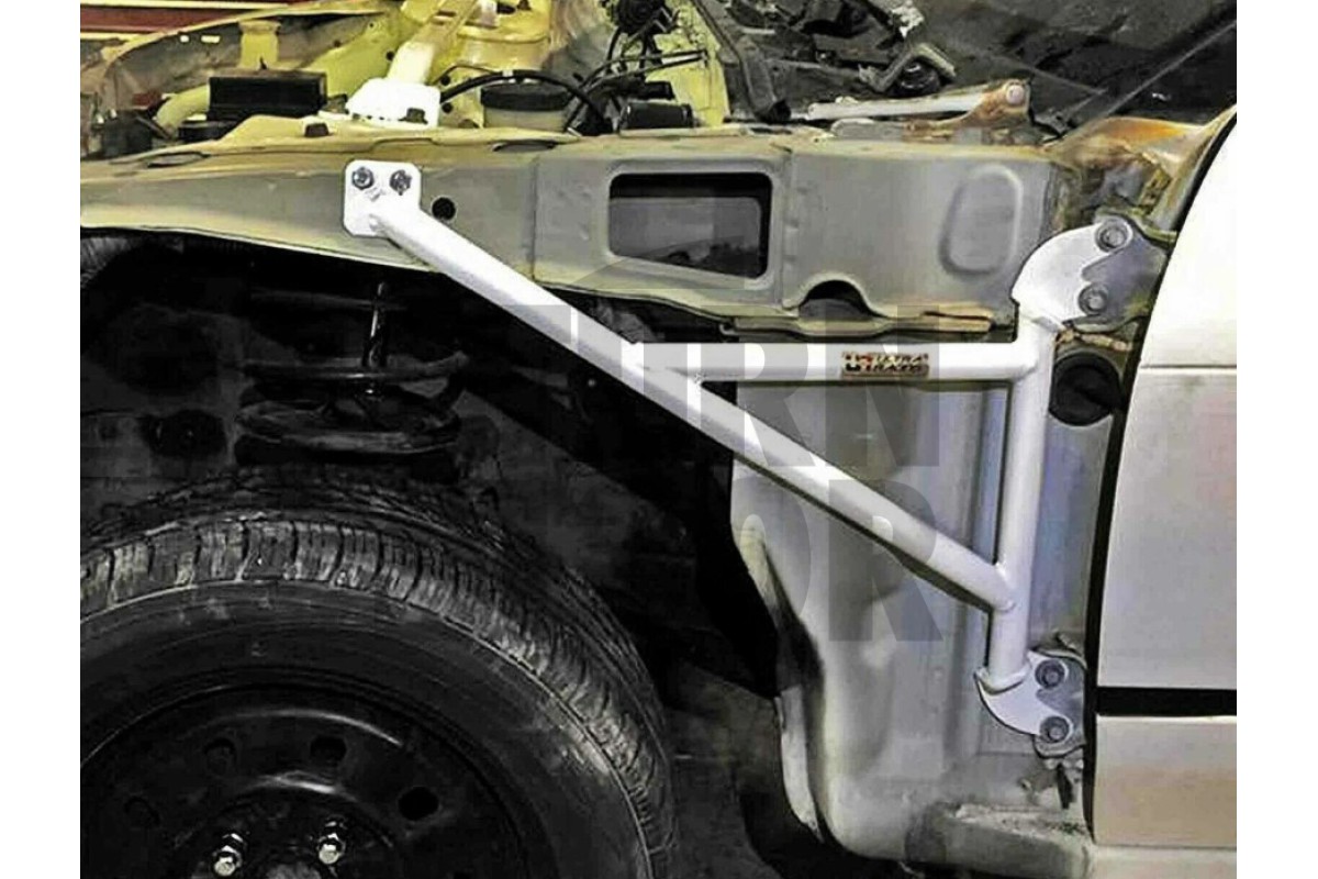 Ultra Racing Fender Bars Nissan 200sx S13