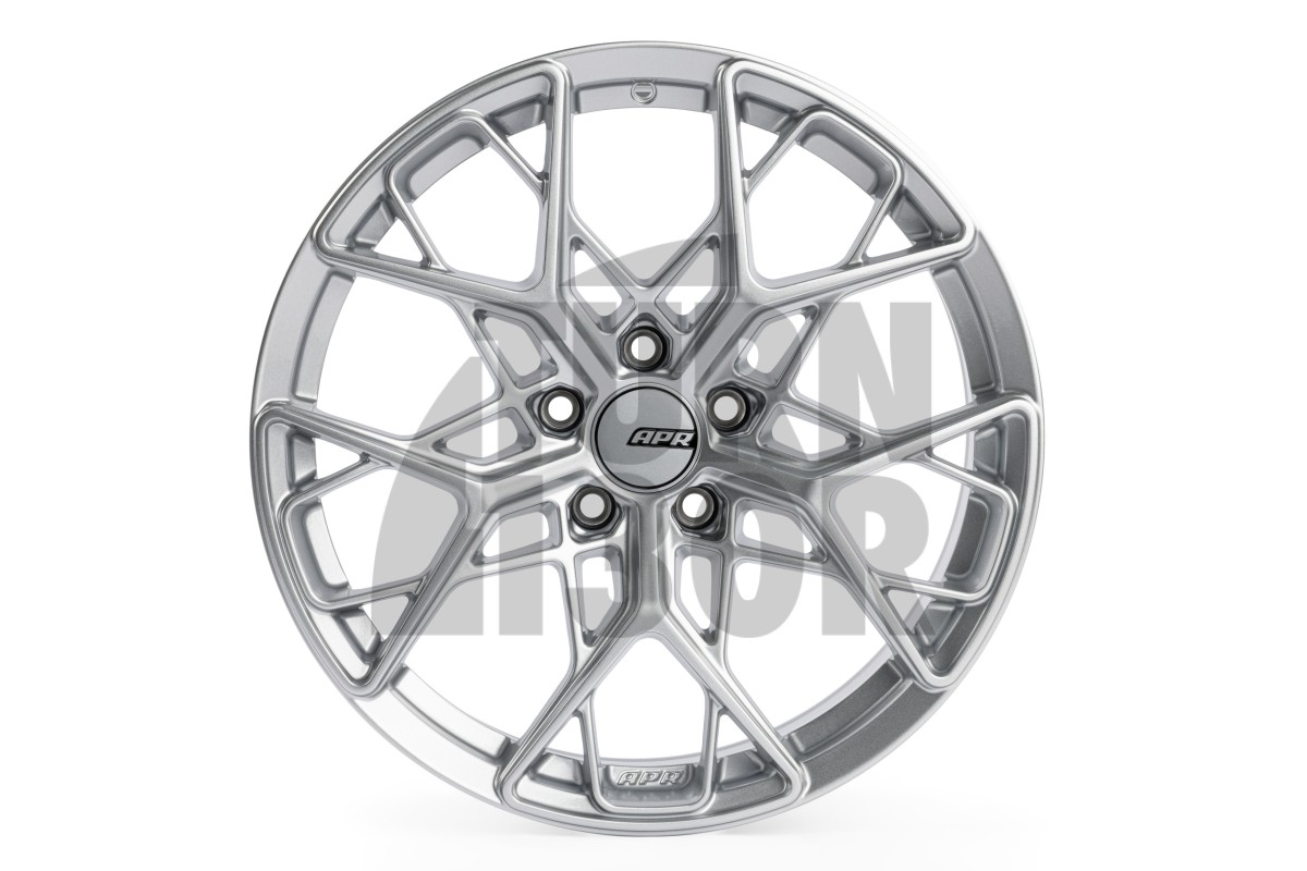 APR A01 Flow Formed Wheel Silver / 20 x 9 - 5x112 ET37